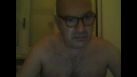 Snapshot of zino9372 chatting on September 14, 2025, 3:16 am zino9372 online show from September 14, 2025, 3:16 am