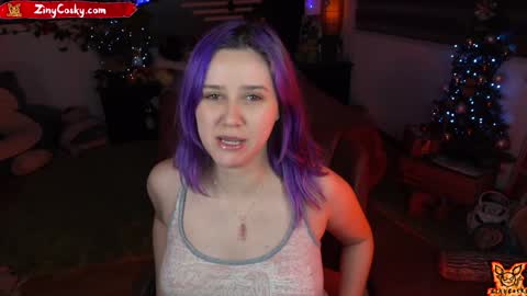 Ziny Cosky online show from December 4, 2024, 2:31 am