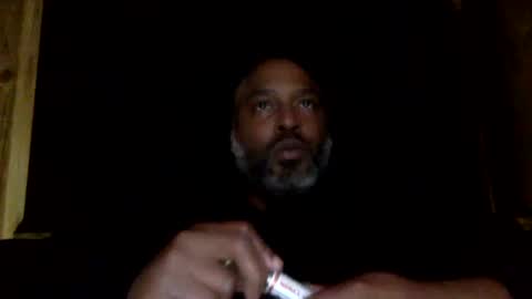 Snapshot of zionlion22 chatting on December 25, 2024, 5:26 am zionlion22 online show from December 25, 2024, 5:26 am