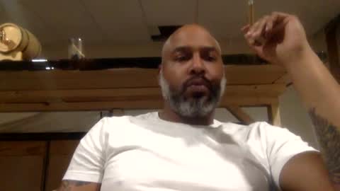 Snapshot of zionlion22 chatting on December 26, 2024, 1:29 am zionlion22 online show from December 26, 2024, 1:29 am
