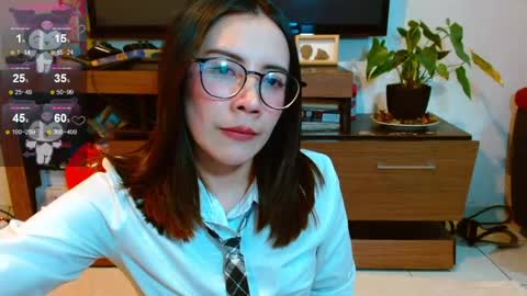 Snapshot of ziremya chatting on May 12, 2026, 11:24 pm Ziremya online show from May 12, 2026, 11:24 pm