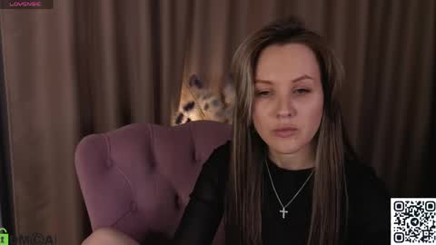 Snapshot of zlata__fox chatting on May 16, 2026, 10:36 am Zlata Mon Tue Thu Fri Sun Sa GMT 3 0000pm - 0600pm online show from May 16, 2026, 10:36 am