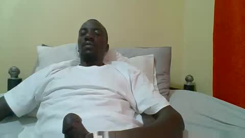 Zlatann2012 online show from October 1, 2025, 5:24 am