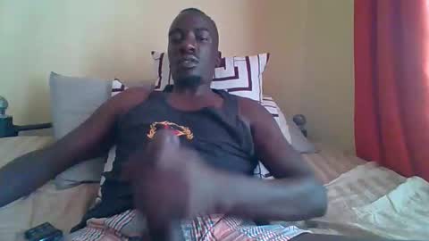 Zlatann2012 online show from November 6, 2025, 9:32 am