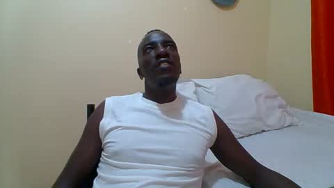 Zlatann2012 online show from November 10, 2025, 7:24 pm