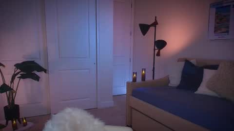 Zara  Join next live  at 5PM EST  online show from October 6, 2025, 10:18 pm