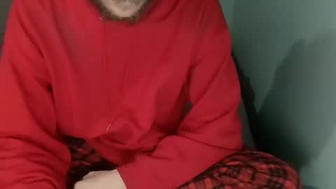 Snapshot of znda2002 chatting on December 22, 2025, 1:24 am znda2002 online show from December 22, 2025, 1:24 am