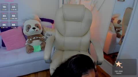 Zobe Love online show from March 1, 2025, 5:20 am