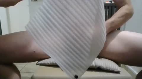 Snapshot of zobilov chatting on December 8, 2024, 5:11 pm zobilov online show from December 8, 2024, 5:11 pm