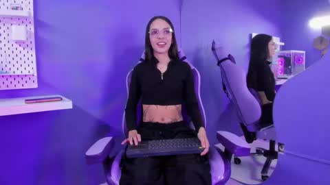 Zoe online show from March 26, 2026, 3:56 am