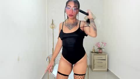 ZOE  online show from February 1, 2026, 8:51 pm