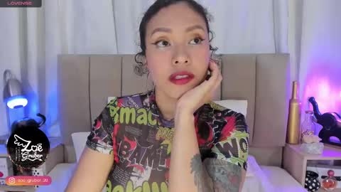 Zoe Gruber online show from September 13, 2025, 2:55 am