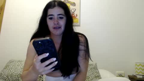 Snapshot of zoe_mill33r chatting on December 20, 2024, 9:50 pm Zoe online show from December 20, 2024, 9:50 pm