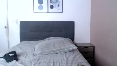 Snapshot of zoe_mill33r chatting on January 28, 2025, 10:12 pm Zoe online show from January 28, 2025, 10:12 pm