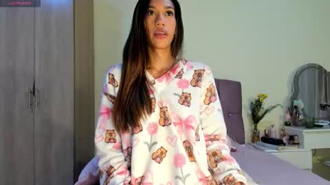 Zoe online show from March 11, 2026, 12:38 am