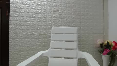 Carolina online show from October 25, 2025, 6:35 pm