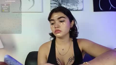 Zoe online show from November 6, 2025, 1:45 pm