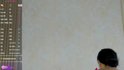 zoebarlowe online show from September 19, 2025, 3:08 am