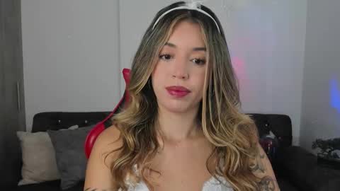  zoee jackson online show from October 26, 2025, 9:10 pm