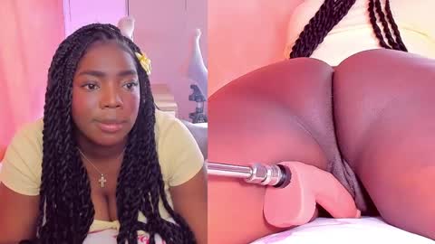 Snapshot of zoeethompson_cm chatting on April 19, 2026, 10:47 am online show from April 19, 2026, 10:47 am