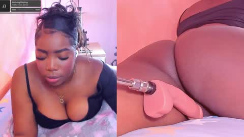 Snapshot of zoeethompson_cm chatting on May 26, 2026, 11:06 am online show from May 26, 2026, 11:06 am
