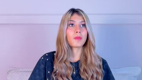 Zoe online show from October 6, 2025, 11:18 am