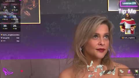 Snapshot of zoemesmerizee chatting on March 12, 2025, 6:40 am ZoeMesmerize online show from March 12, 2025, 6:40 am