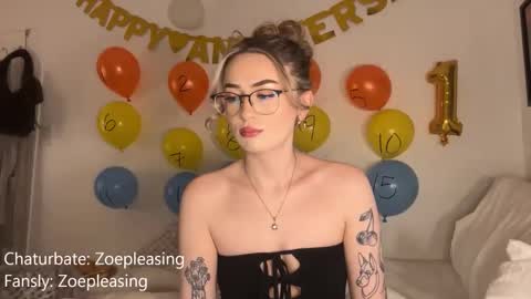 Snapshot of zoepleasing chatting on February 26, 2026, 1:04 am zoepleasing online show from February 26, 2026, 1:04 am