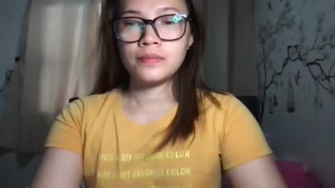 zoey_foryou online show from January 12, 2025, 2:14 am