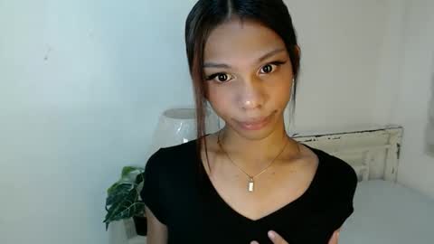 Snapshot of zoeygorgeous19 chatting on November 22, 2025, 4:28 pm zoey online show from November 22, 2025, 4:28 pm