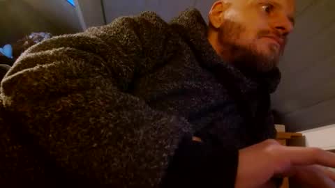 zolexthomas online show from January 14, 2025, 4:08 pm