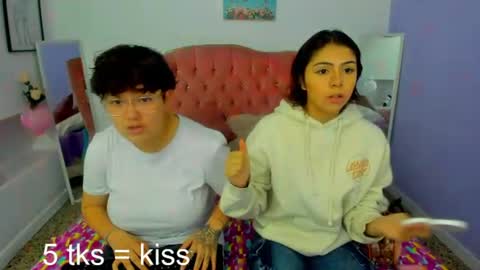 Snapshot of zooble_28 chatting on June 9, 2026, 12:39 pm Nick And Mia online show from June 9, 2026, 12:39 pm