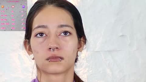 Violeta online show from November 3, 2025, 12:17 pm