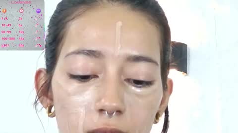 Violeta online show from November 18, 2025, 6:12 pm