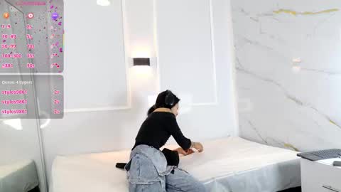 Violeta online show from March 12, 2026, 11:49 am