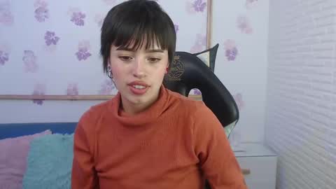 Zowii online show from June 4, 2026, 7:53 pm