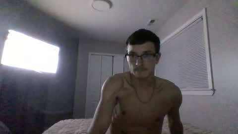 zsmoke20212021 online show from March 15, 2026, 10:10 am