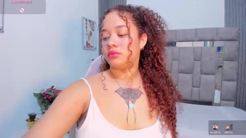 Zuly  online show from December 3, 2025, 12:25 pm