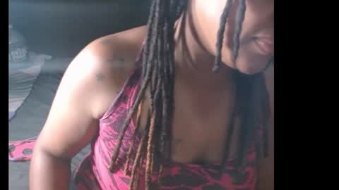 zuriluxe45 online show from September 18, 2025, 6:37 am