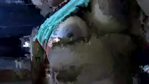 zuriluxe45 online show from October 14, 2025, 4:02 am