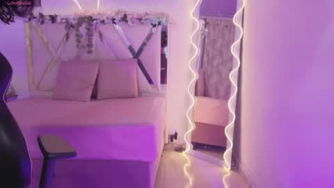 ZURY   online show from April 15, 2026, 11:39 am