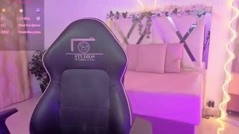 ZURY   online show from April 18, 2026, 11:36 am