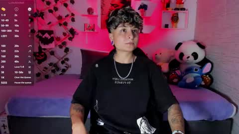 Zury Ramirez online show from November 8, 2025, 12:00 am