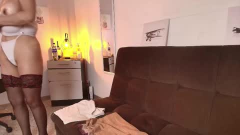 Zuzana21 online show from March 18, 2026, 1:03 pm