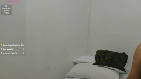 Snapshot of zyra_vex chatting on May 20, 2026, 10:27 pm Zyra Vex online show from May 20, 2026, 10:27 pm