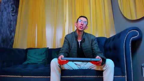 Zyro Nigth online show from January 8, 2026, 7:27 pm