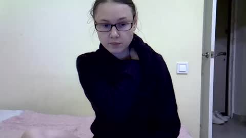 Zyuhre online show from December 3, 2024, 9:23 pm