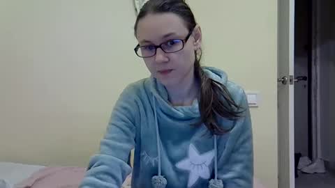 Zyuhre online show from January 15, 2025, 11:19 pm