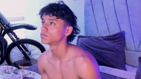 zyzz_1812 online show from September 19, 2025, 6:30 pm