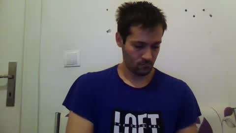 zzzzzzz41 online show from December 17, 2024, 2:11 pm